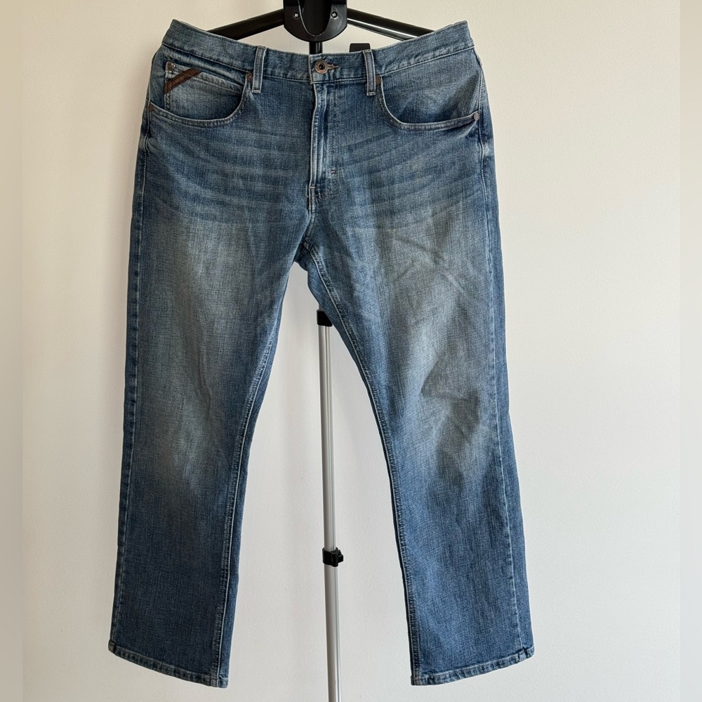 Ariat legacy M4 sawyer relaxed straight leg jeans men’s 34/30